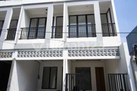 Дом с 3 спальнями в Cengkareng, Джакарта,  № 9146 3
