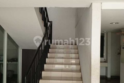 637m2 Office in Tangerang,  No. 9151 4