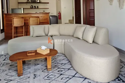 4 bedrooms Villa in Ungasan, Badung, Indonesia No. 11733 2
