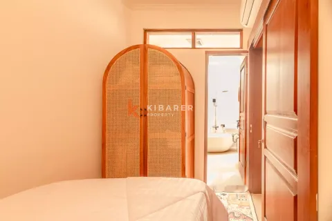 4 bedrooms Villa in Ungasan, Badung, Indonesia No. 11733 19