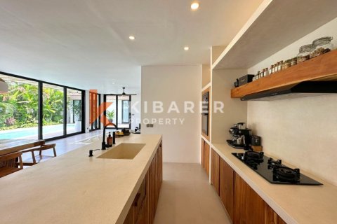 4 bedrooms Villa in Badung, Indonesia No. 11735 8