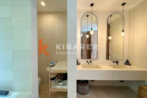 4 bedrooms Villa in Badung, Indonesia No. 11735 27