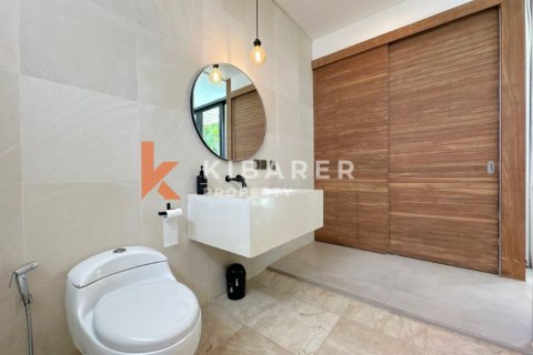 4 bedrooms Villa in Badung, Indonesia No. 11735 30