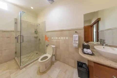 2 bedrooms Villa in Jimbaran, Badung, Indonesia No. 11731 10