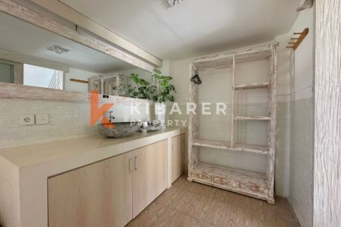 7 bedrooms Villa in Tibubeneng, Badung, Indonesia No. 11734 18