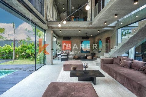 4 bedrooms Villa in Denpasar, Indonesia No. 11908 4