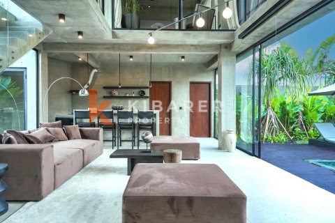 4 bedrooms Villa in Denpasar, Indonesia No. 11908 5