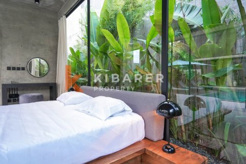 4 bedrooms Villa in Denpasar, Indonesia No. 11908 13