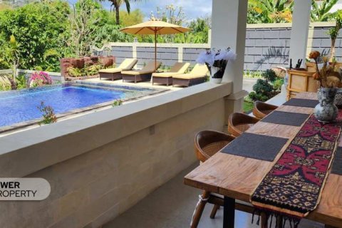 Вилла с 4 спальнями в Lovina, Антуран, Булеленг, № 9229 30