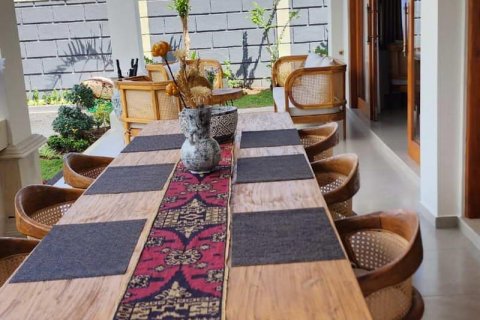 Вилла с 4 спальнями в Lovina, Антуран, Булеленг, № 9229 16