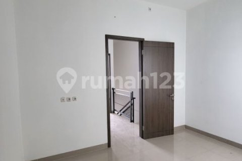 3 bedrooms House in Jakarta, Indonesia No. 13468 17