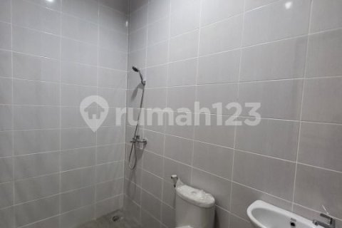 3 bedrooms House in Jakarta, Indonesia No. 13468 18