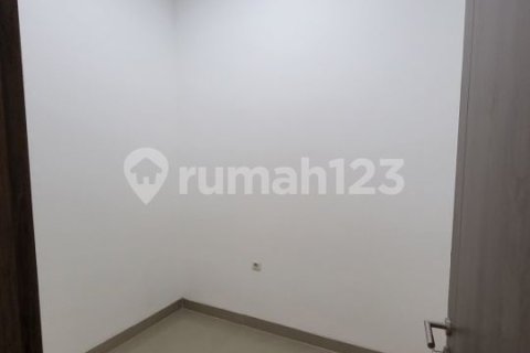 3 bedrooms House in Jakarta, Indonesia No. 13468 11