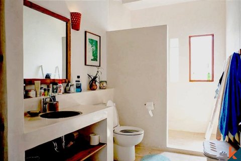 4 bedrooms Villa in Tumbak Bayuh, Mengwi, Badung, Indonesia No. 11219 16