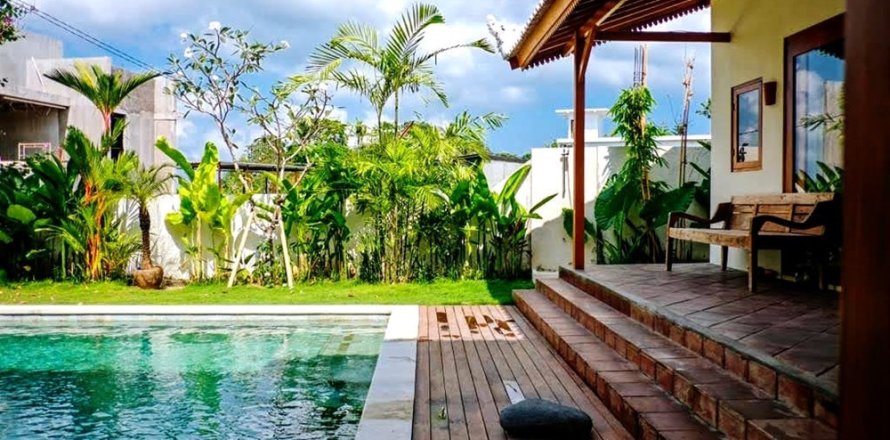 4 bedrooms Villa in Tumbak Bayuh, Mengwi, Badung, Indonesia No. 11219