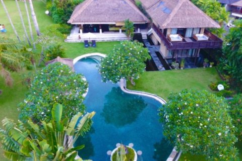 5 bedrooms Villa in Pererenan, Mengwi, Badung, Indonesia No. 11220 4