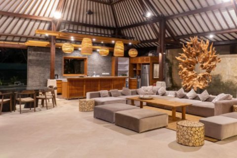 5 bedrooms Villa in Pererenan, Mengwi, Badung, Indonesia No. 11220 2