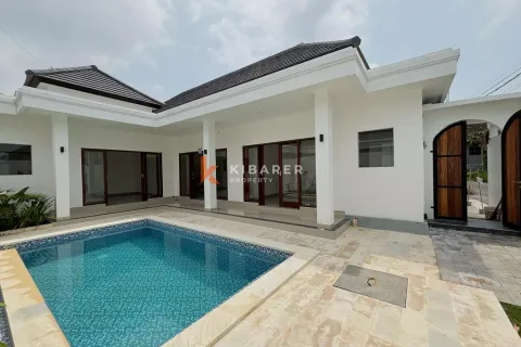 2 bedrooms Villa in Canggu, Badung, Indonesia No. 12751