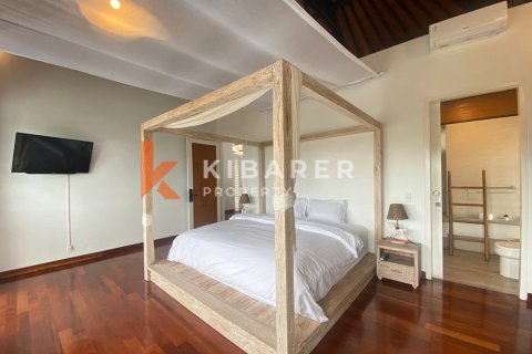 3 bedrooms Villa in Badung, Indonesia No. 12753 16