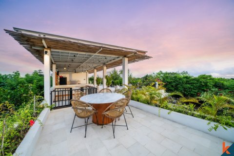 3 bedrooms Villa in South Kuta, Badung, Indonesia No. 11264 3