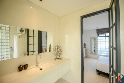 12 bedrooms Villa in Seminyak, Badung, Indonesia No. 10811 25
