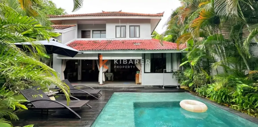 3 bedrooms Villa in Seminyak, Badung, Indonesia No. 11855