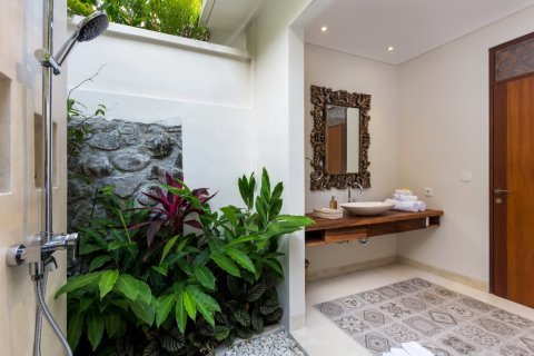 4 bedrooms Villa in Tumbak Bayuh, Mengwi, Badung, Indonesia No. 11857 12