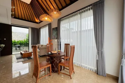 2 bedrooms Villa in Jimbaran, Badung, Indonesia No. 11856 4