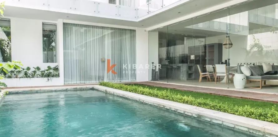 3 bedrooms Villa in Tibubeneng, Badung, Indonesia No. 12526