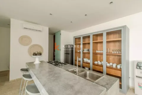 3 bedrooms Villa in Tibubeneng, Badung, Indonesia No. 12526 6