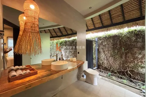 5 bedrooms Villa in Badung, Indonesia No. 12525 19