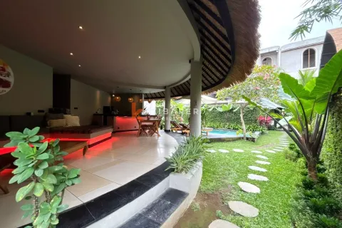 5 bedrooms Villa in Badung, Indonesia No. 12525 15