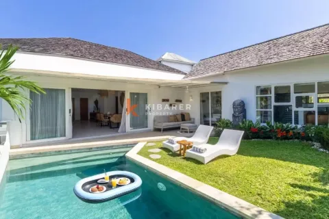 3 bedrooms Villa in Tibubeneng, Badung, Indonesia No. 12520