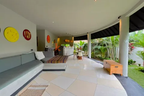 4 bedrooms Villa in Badung, Indonesia No. 12523 2