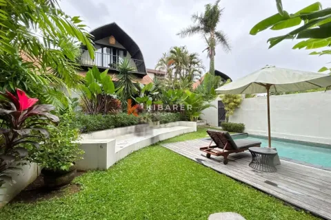 4 bedrooms Villa in Badung, Indonesia No. 12523