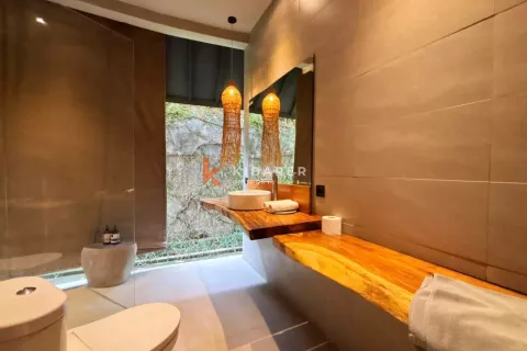 4 bedrooms Villa in Badung, Indonesia No. 12523 16