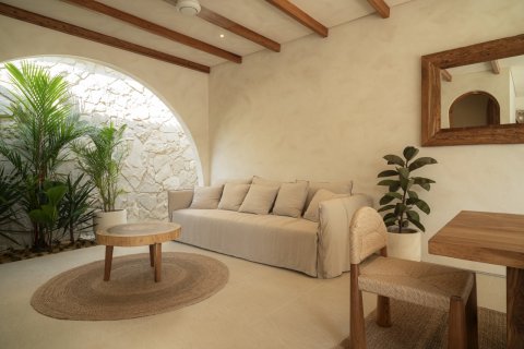 110m2 Villa in Badung, Indonesia No. 9709 7