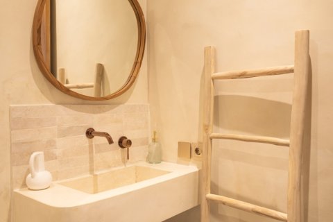 110m2 Villa in Badung, Indonesia No. 9709 23