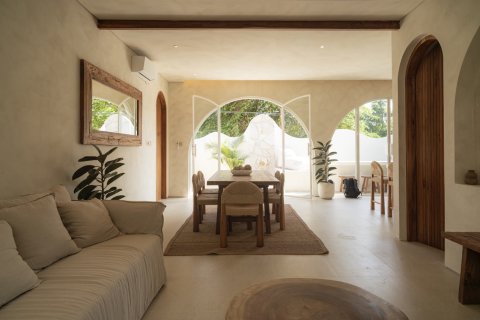 Studio Villa in Badung, Indonesia No. 9709