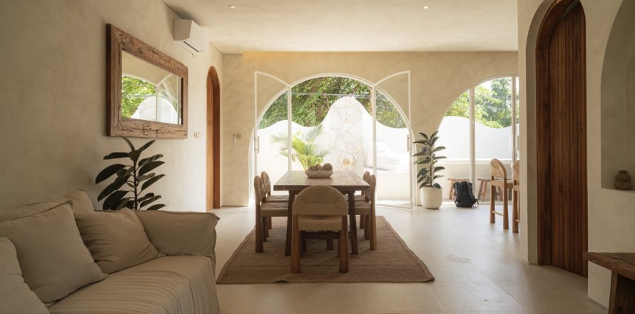 Studio Villa in Badung, Indonesia No. 9709