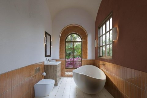 195m2 Villa in Pecatu, Badung, Indonesia No. 9656 13