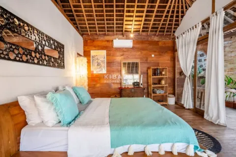 5 bedrooms Villa in Canggu, Badung, Indonesia No. 12373 26