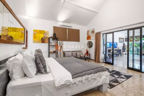 5 bedrooms Villa in Canggu, Badung, Indonesia No. 12373 18
