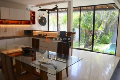 2 bedrooms Villa in Kerobokan, Badung, Indonesia No. 12369 4