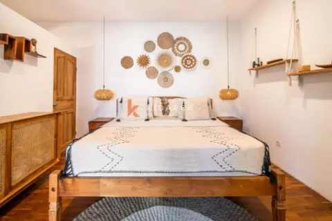 2 bedrooms Villa in Kerobokan, Badung, Indonesia No. 12369 12