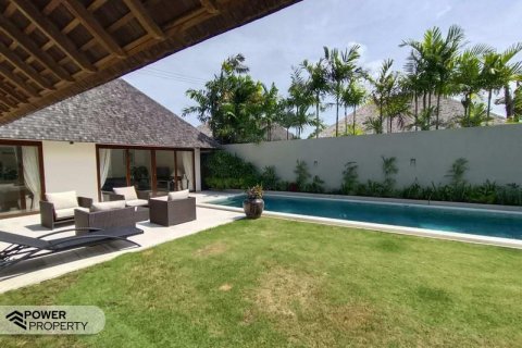 3 bedrooms Villa in Tampaksiring, Gianyar,  No. 9466 20