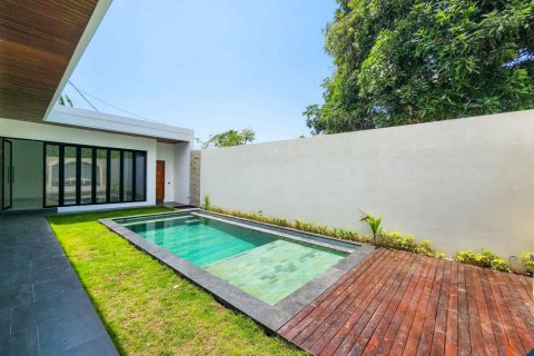 2 bedrooms Villa in Ungasan, Badung, Indonesia No. 10882 4