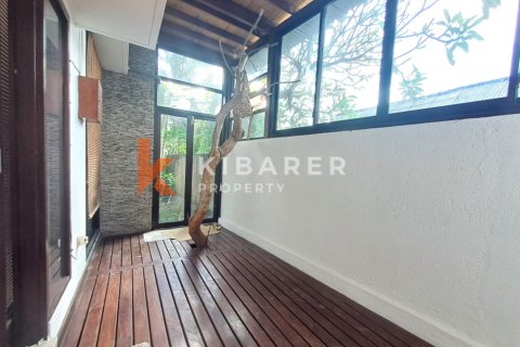 2 bedrooms Villa in Kerobokan, Badung, Indonesia No. 11943 11