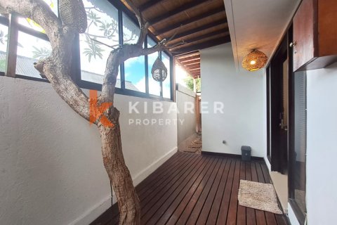 2 bedrooms Villa in Kerobokan, Badung, Indonesia No. 11943 6