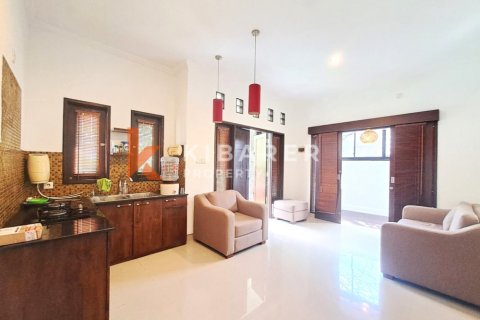 2 bedrooms Villa in Kerobokan, Badung, Indonesia No. 11943 4